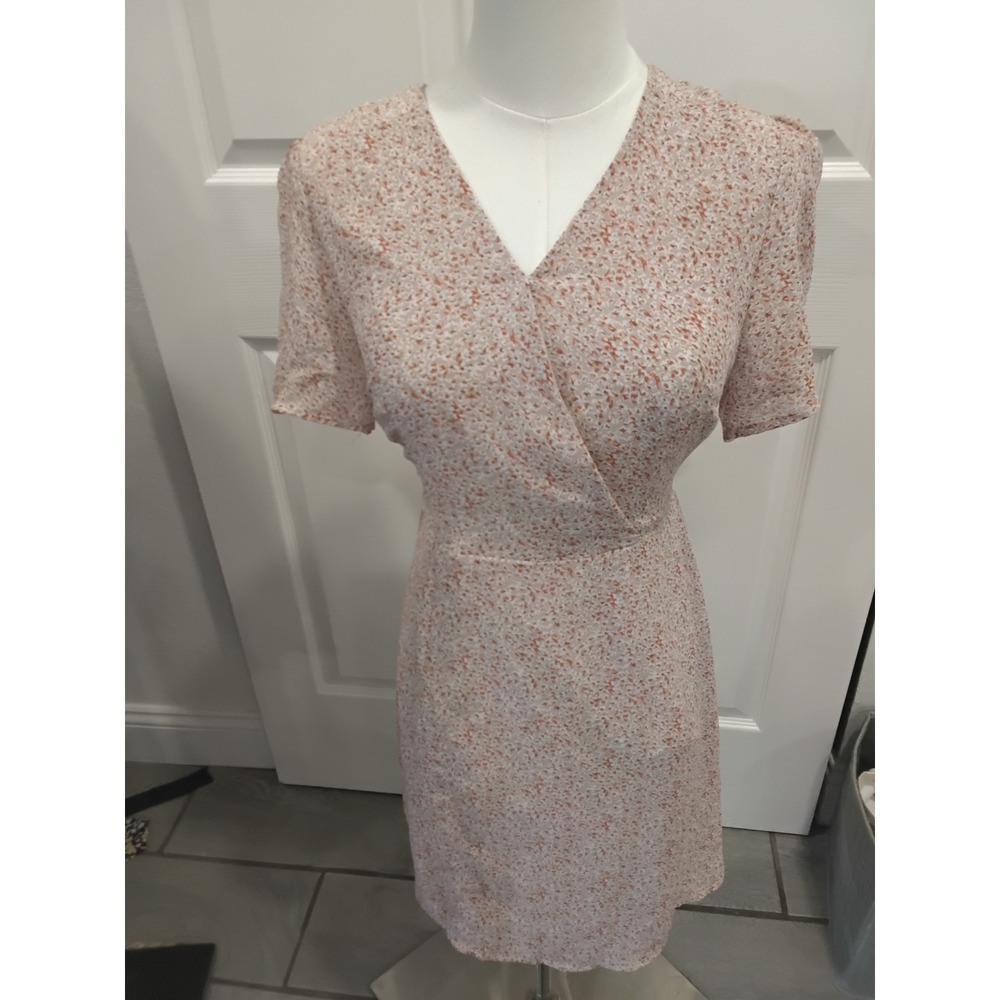 DAN.N Peach White Micro Floral Faux Wrap Mini Dress‎ Short Sleeve Size M